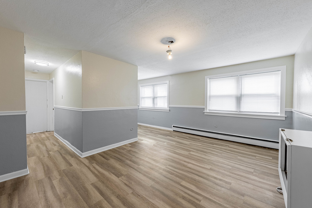 5508 W 55th Street - Photo 2
