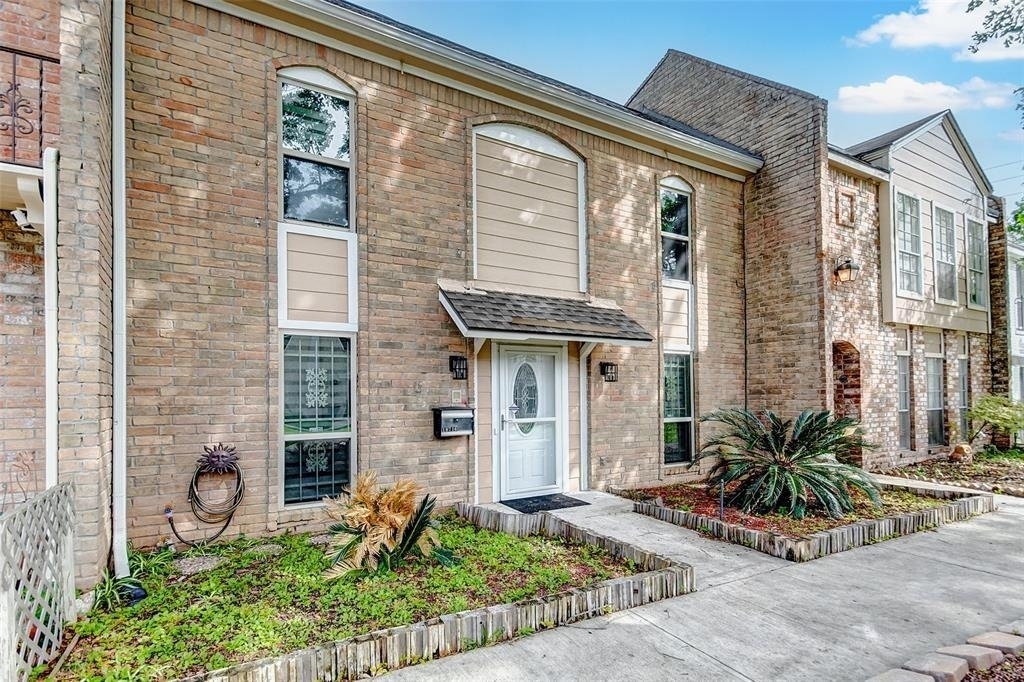 10716 Briar Forest Drive - Photo 1
