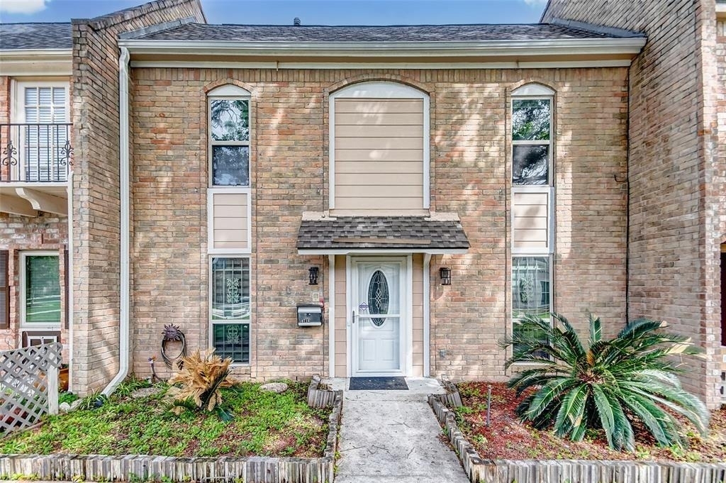 10716 Briar Forest Drive - Photo 2