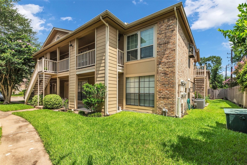 1311 Antoine Drive - Photo 0