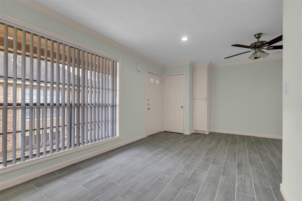1311 Antoine Drive - Photo 2