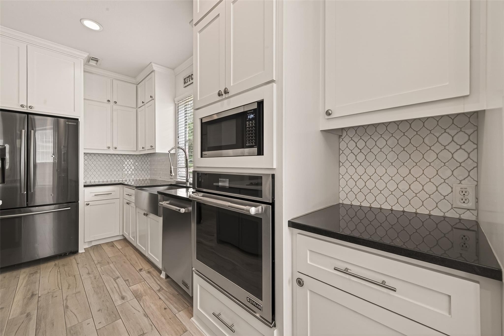 22411 Kendall Shay Court - Photo 15