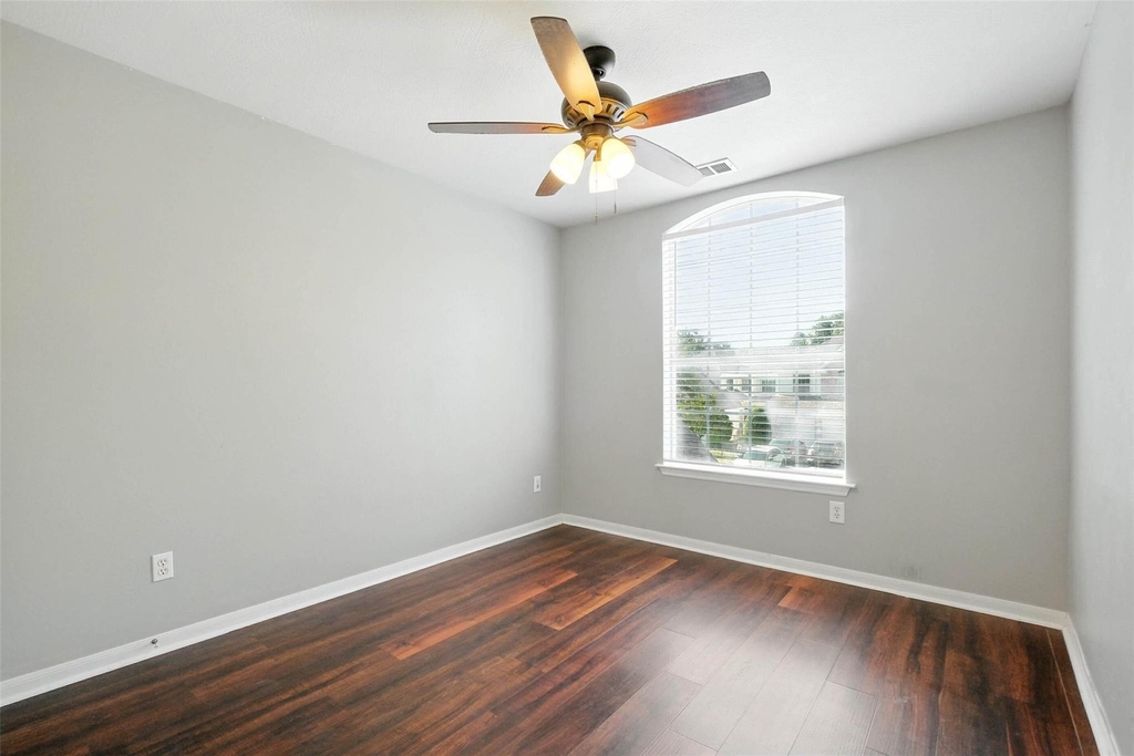 10222 Thornmont Lane - Photo 12