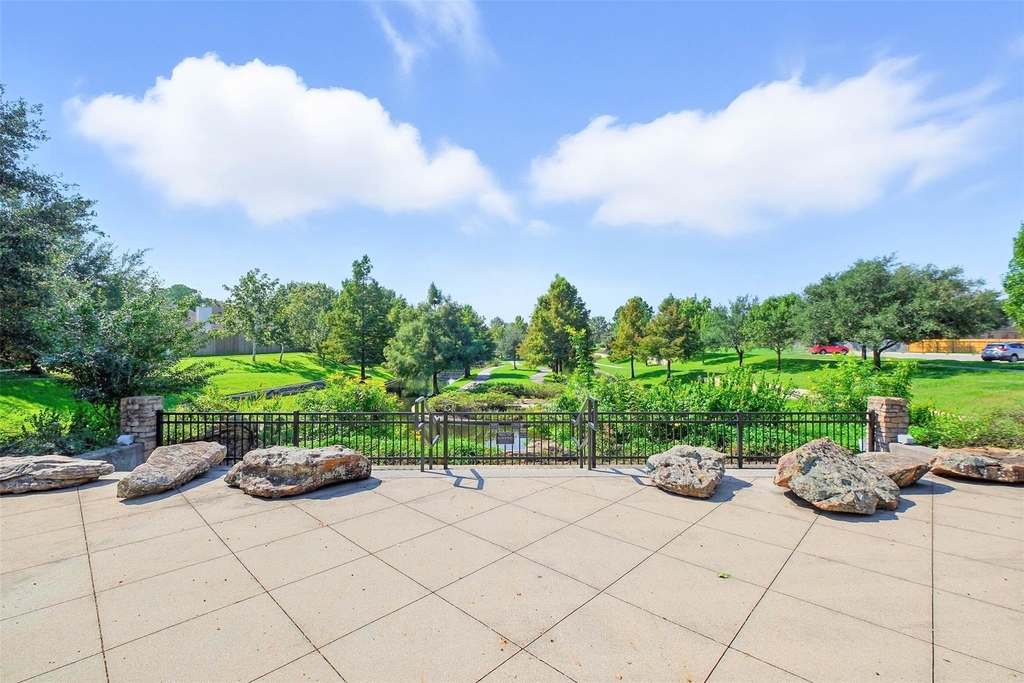 10222 Thornmont Lane - Photo 4