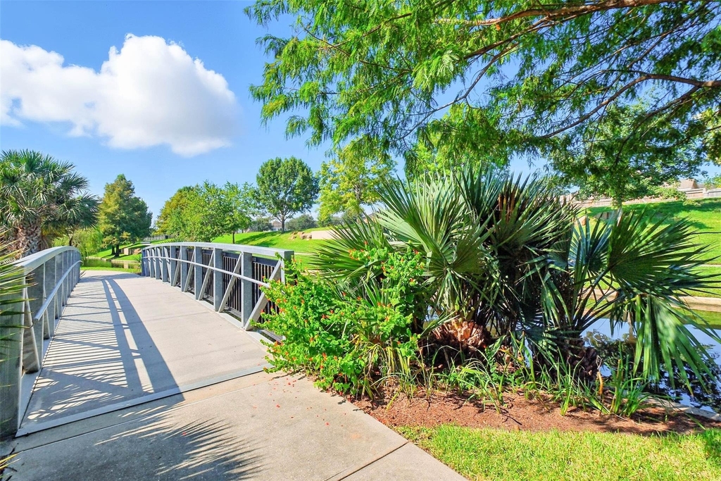 10222 Thornmont Lane - Photo 3