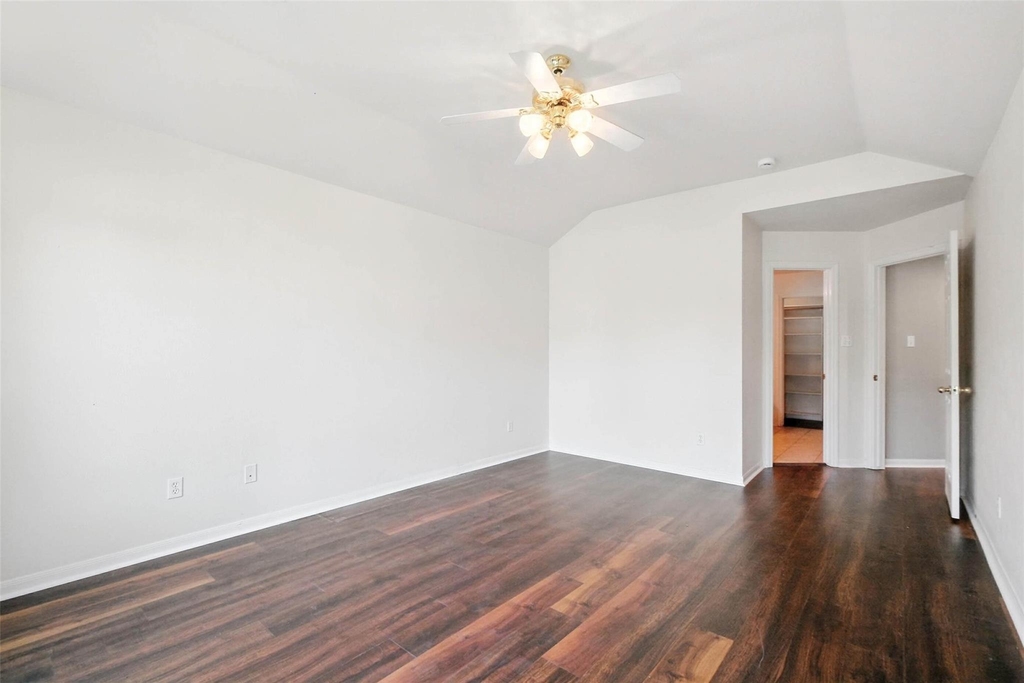 10222 Thornmont Lane - Photo 17