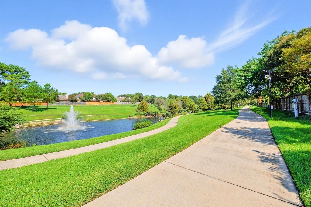 10222 Thornmont Lane - Photo 7