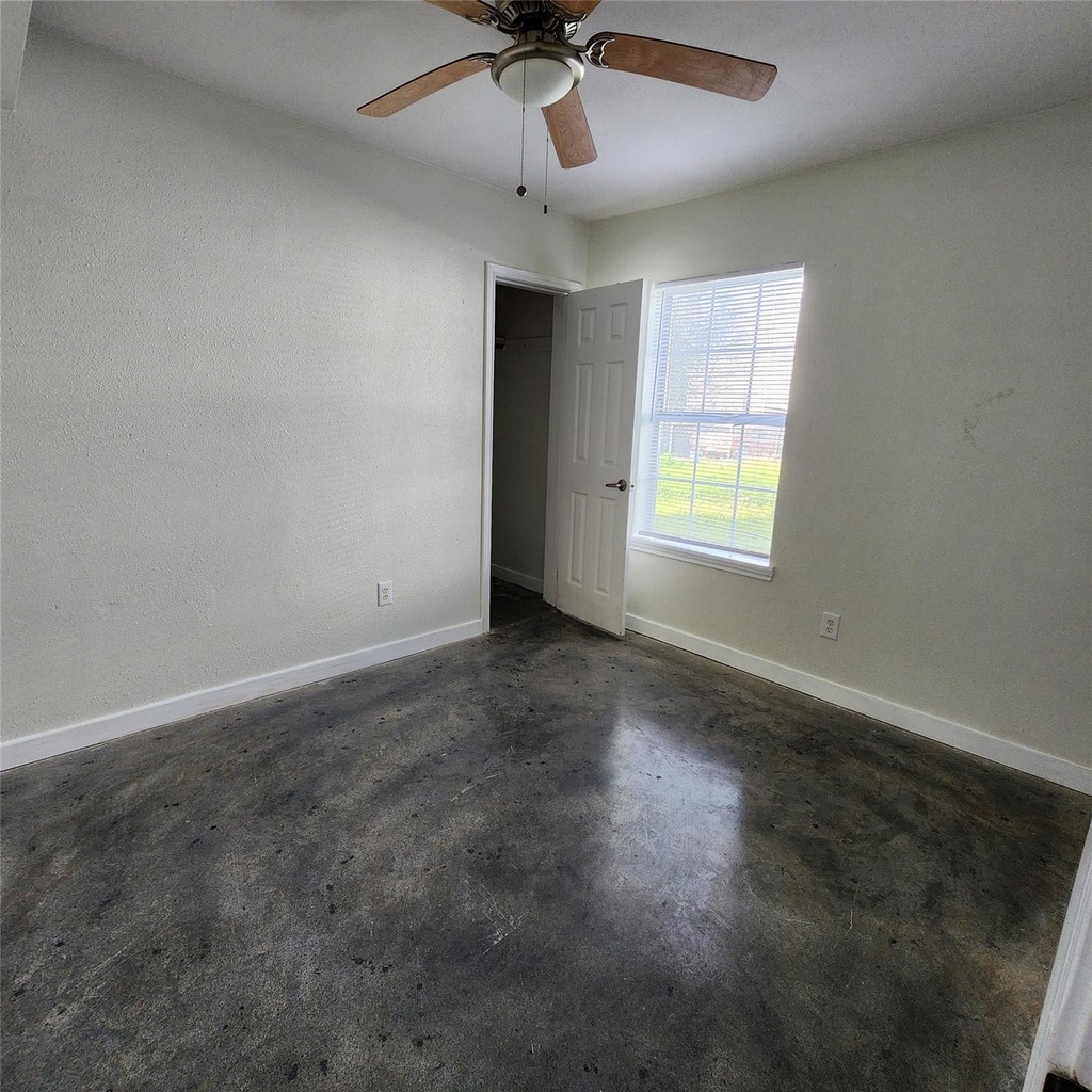 4710 Pelican Street - Photo 10