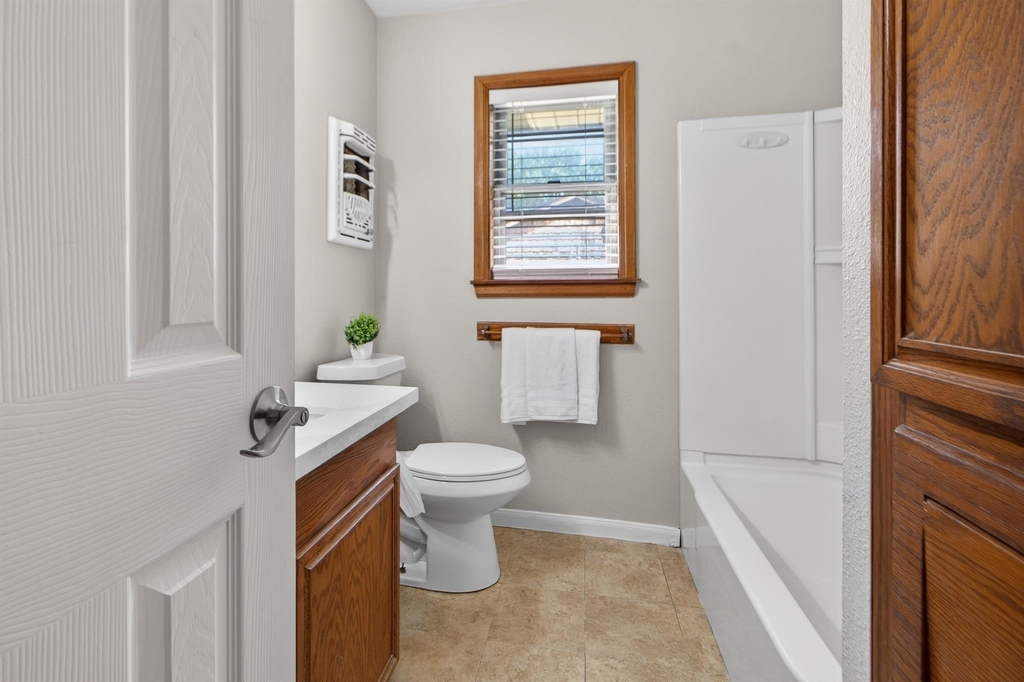 2027 Ottawa Lane - Photo 16