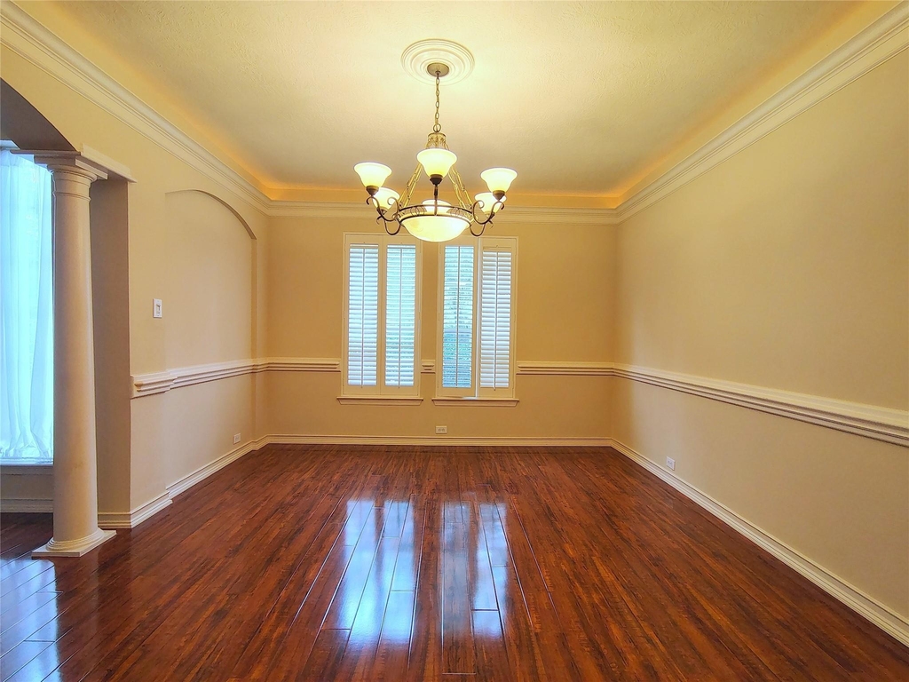 5606 Grandwood Lane - Photo 4