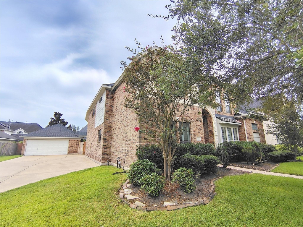 5606 Grandwood Lane - Photo 1