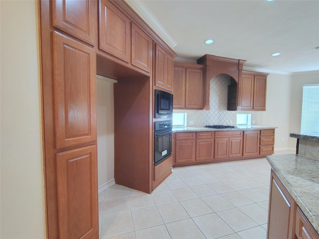 5606 Grandwood Lane - Photo 15