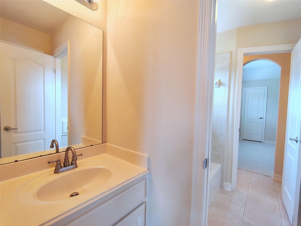 5606 Grandwood Lane - Photo 45