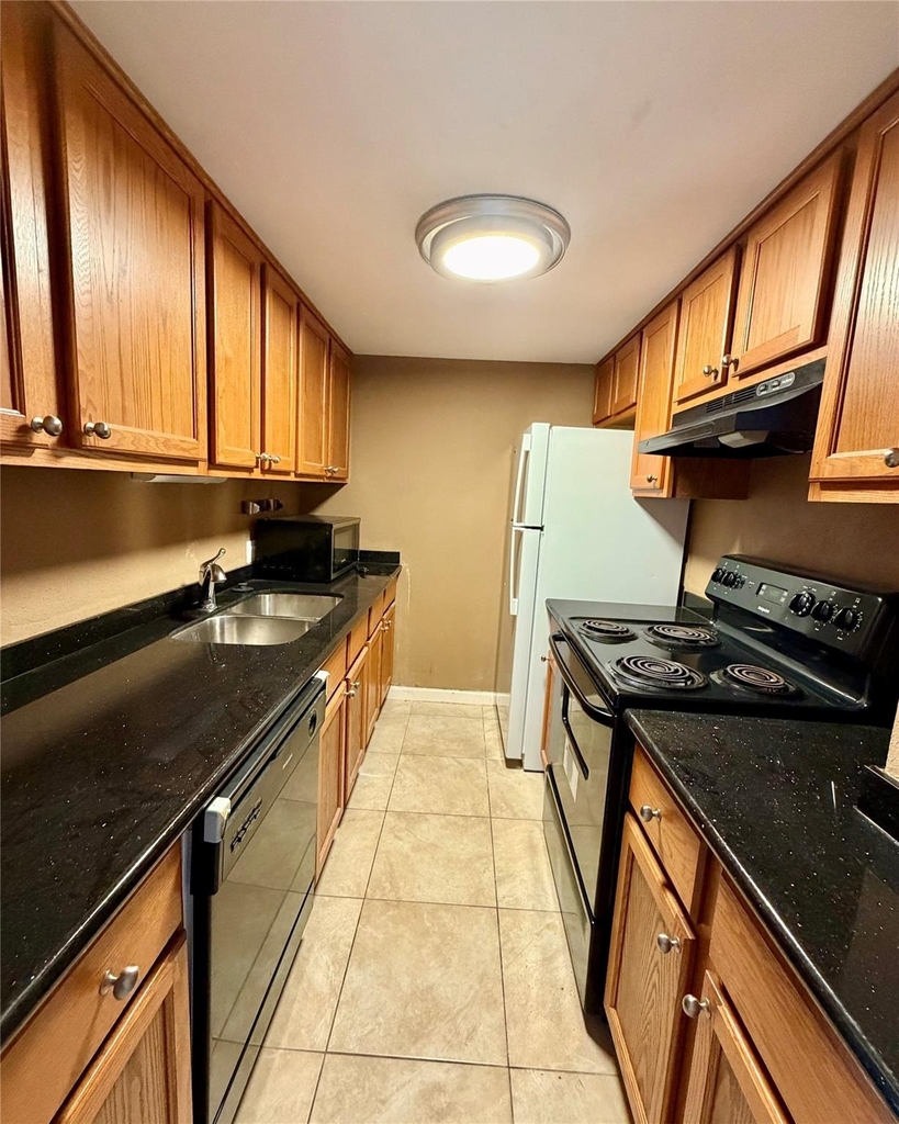 7520 Hornwood Drive - Photo 1