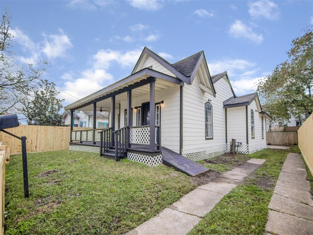 5108 Clay Street - Photo 1