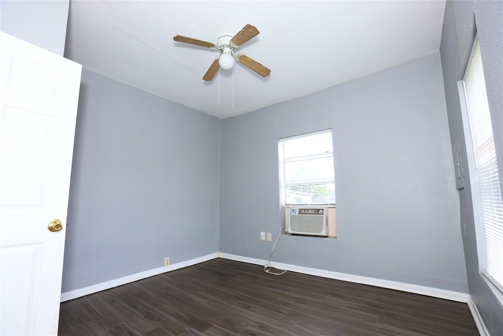 107 Prewitt Lane - Photo 4