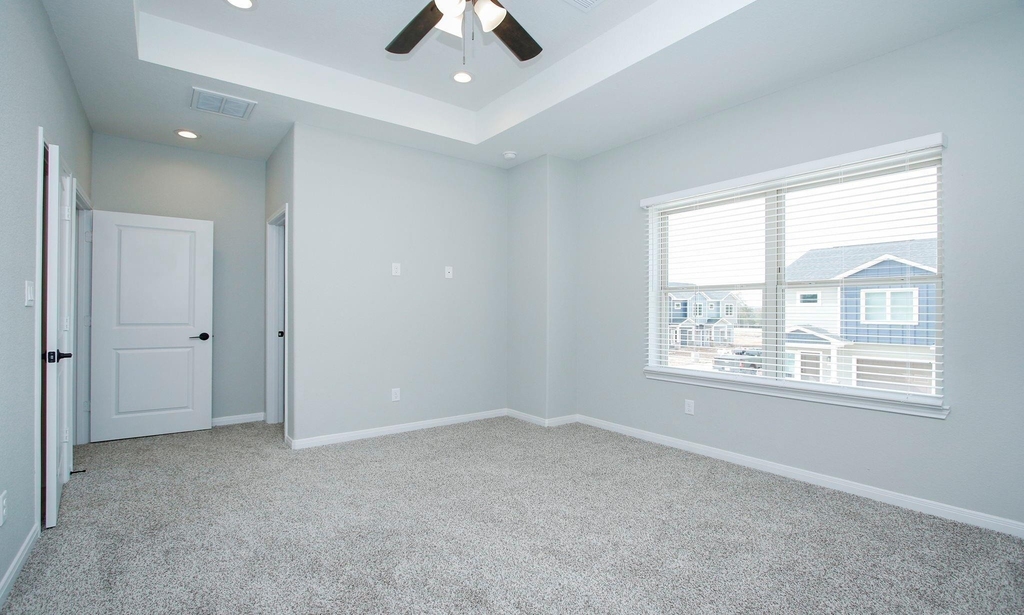 14010 Longstreet Building 3 - Photo 6