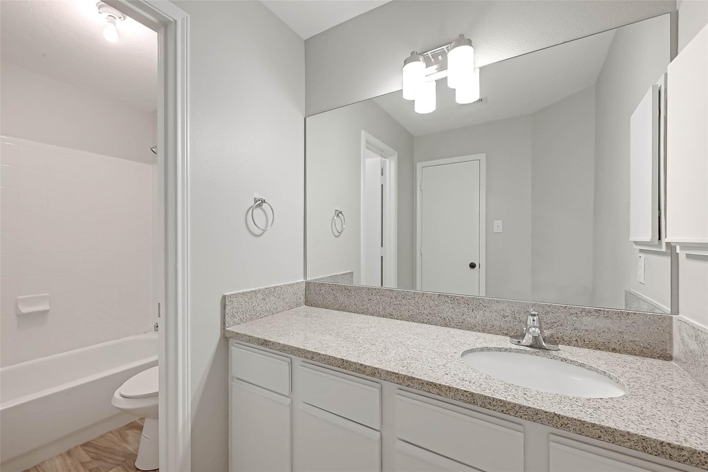 5011 Redwing Brook Trail - Photo 33