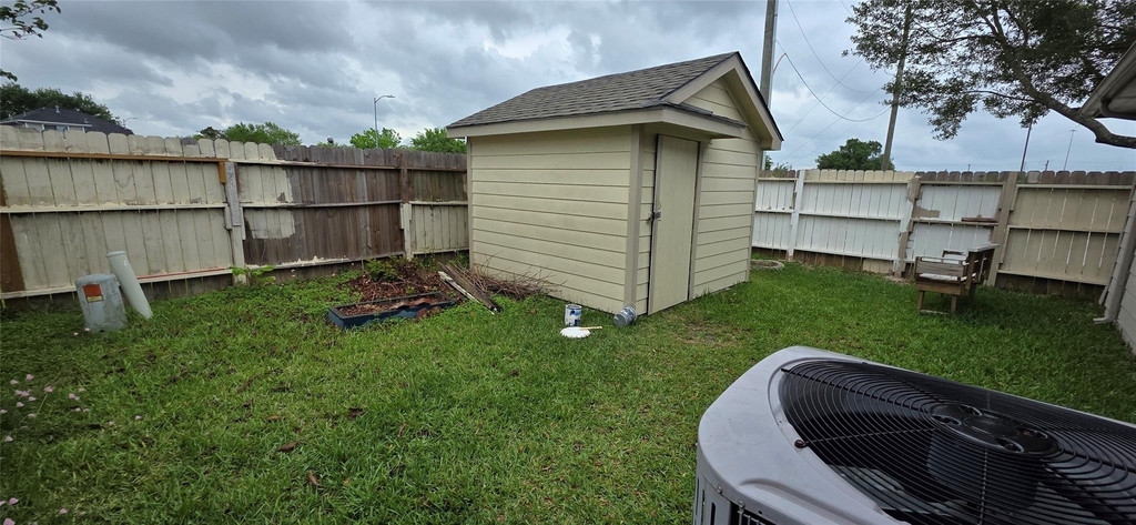 10531 Southway Bend Lane - Photo 14