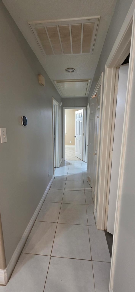 10531 Southway Bend Lane - Photo 4