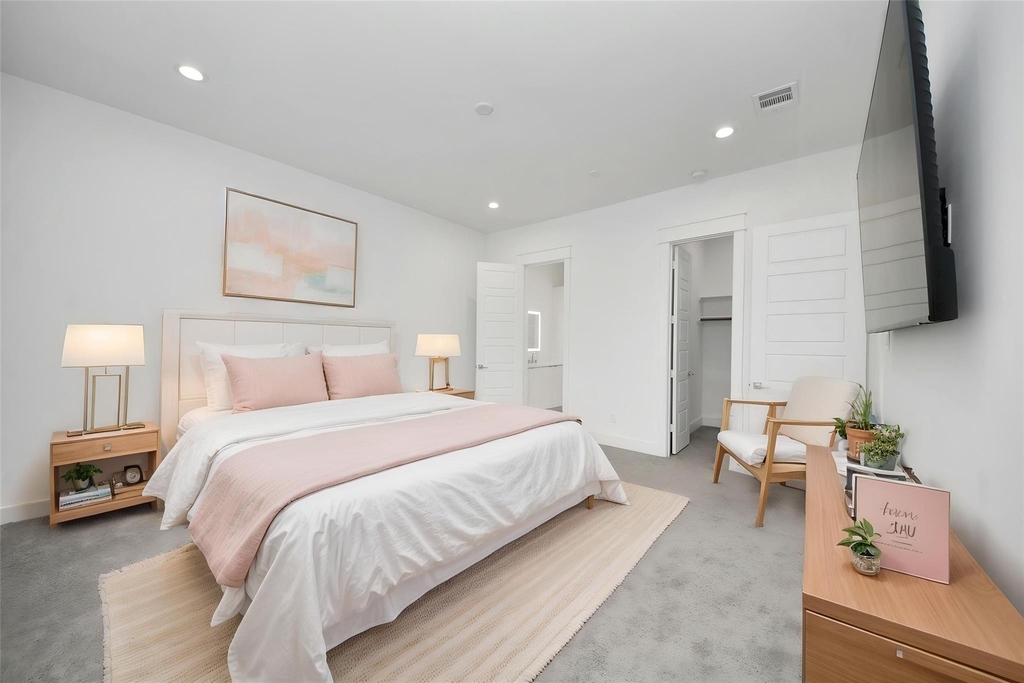 4608 Coke Street - Photo 2