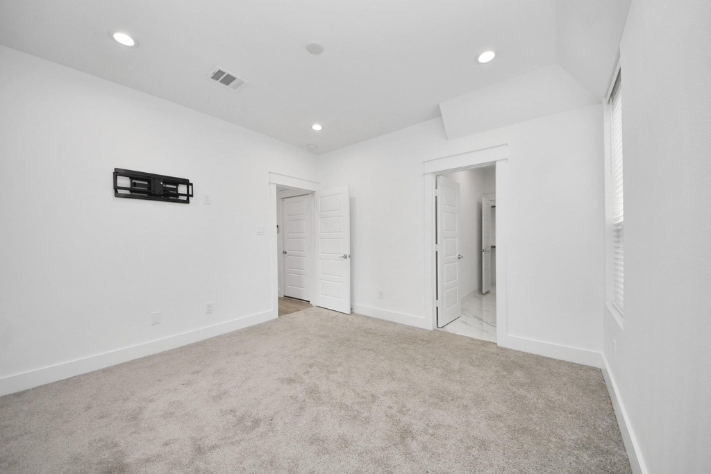 4608 Coke Street - Photo 16