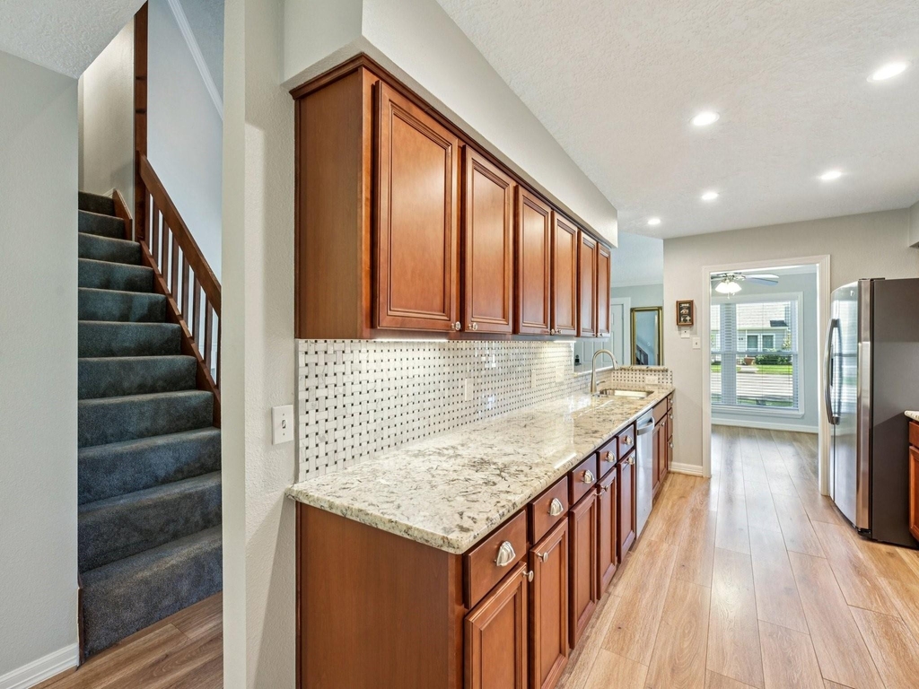 64 Hideaway Drive - Photo 9