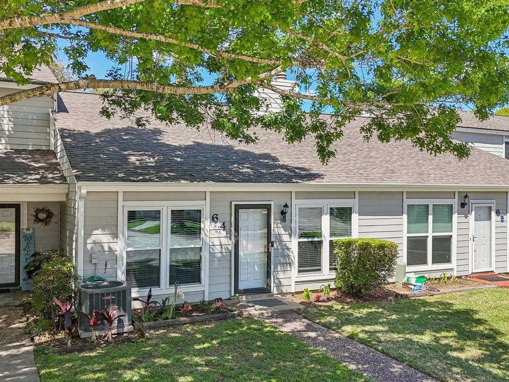 64 Hideaway Drive - Photo 2