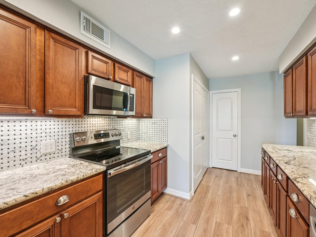 64 Hideaway Drive - Photo 7