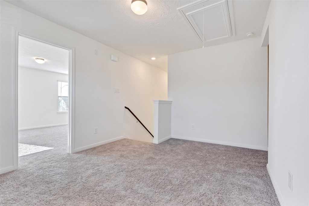 9423 Castillo Court - Photo 13