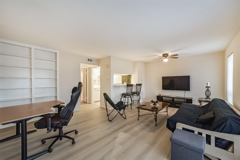 6410 Del Monte Drive - Photo 8