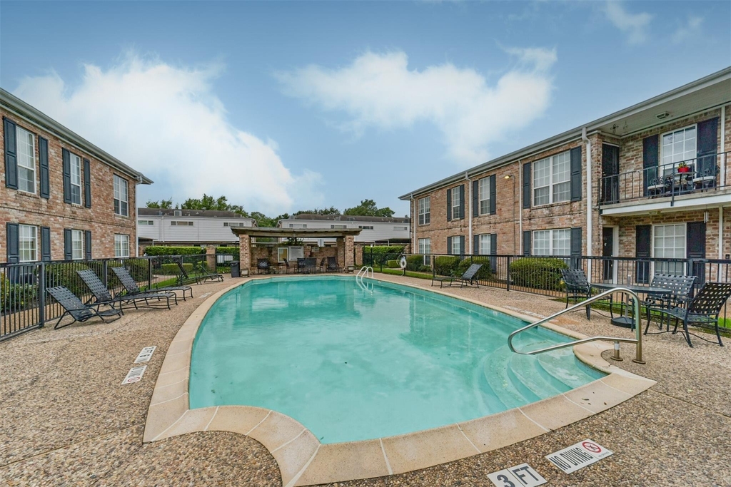 6410 Del Monte Drive - Photo 37