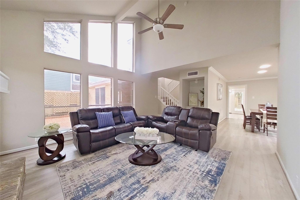 20206 Lake Sherwood Drive - Photo 5