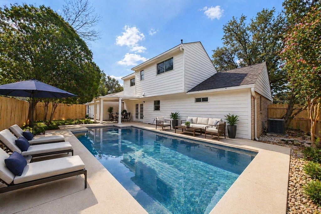 20206 Lake Sherwood Drive - Photo 3