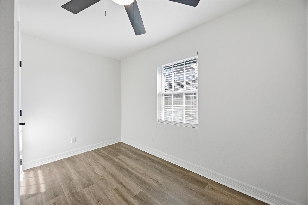 8115 Betty Boop Street - Photo 6