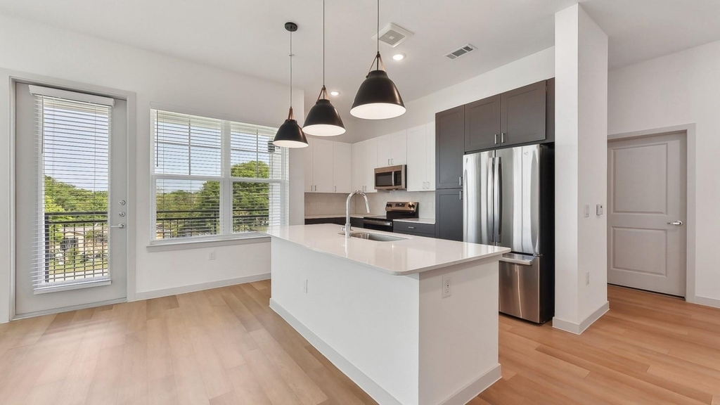 11701 Dionda Lane - Photo 16