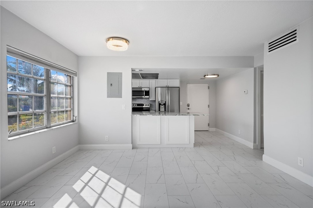 666 3rd Street S - Photo 14