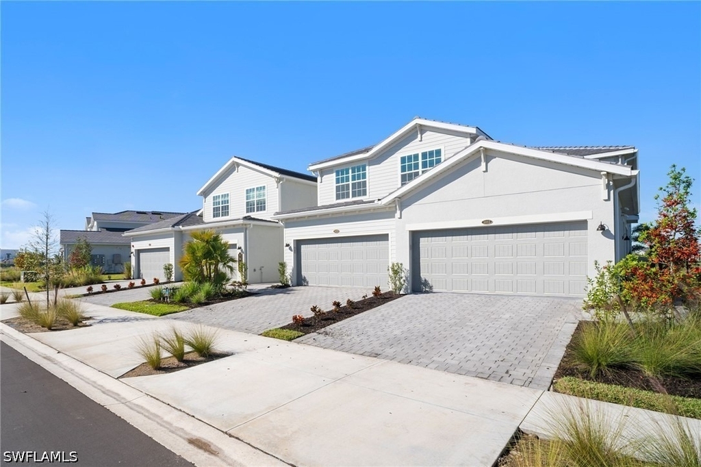 15194 Bluffton Lane - Photo 2
