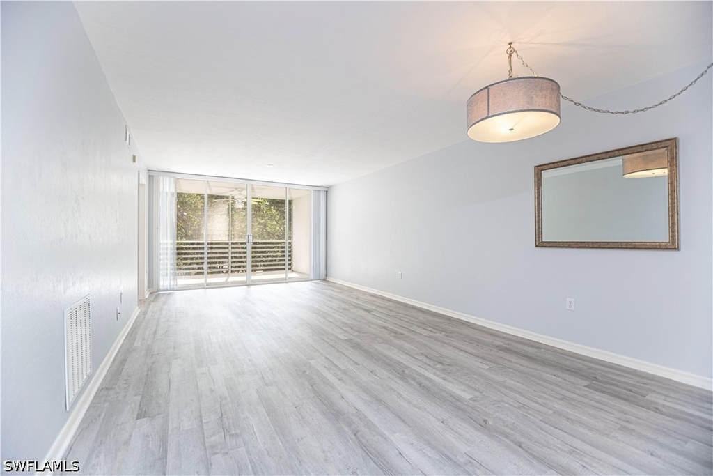 290 Naples Cove Drive - Photo 2