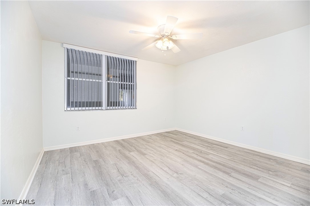 290 Naples Cove Drive - Photo 5