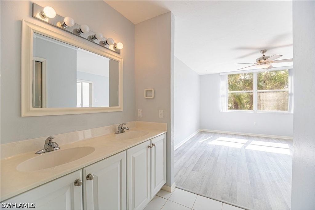 290 Naples Cove Drive - Photo 21