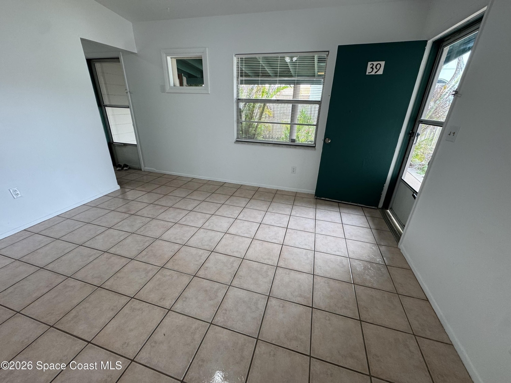 39 Cedar Avenue - Photo 7