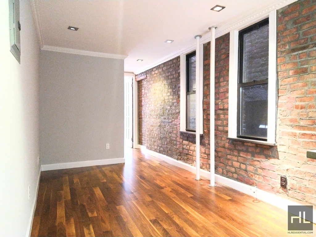 Mulberry St. - Photo 8
