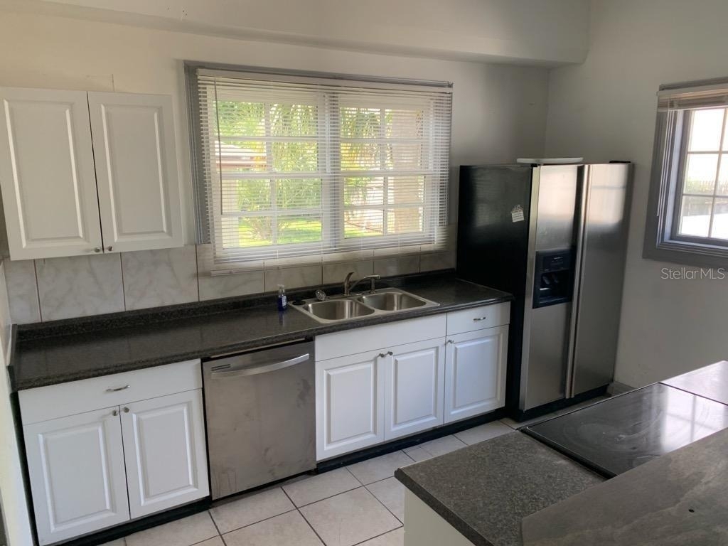2107 W Chestnut Street - Photo 6