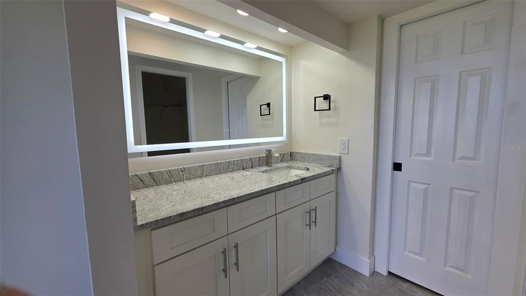 2618 Cove Cay Drive - Photo 18
