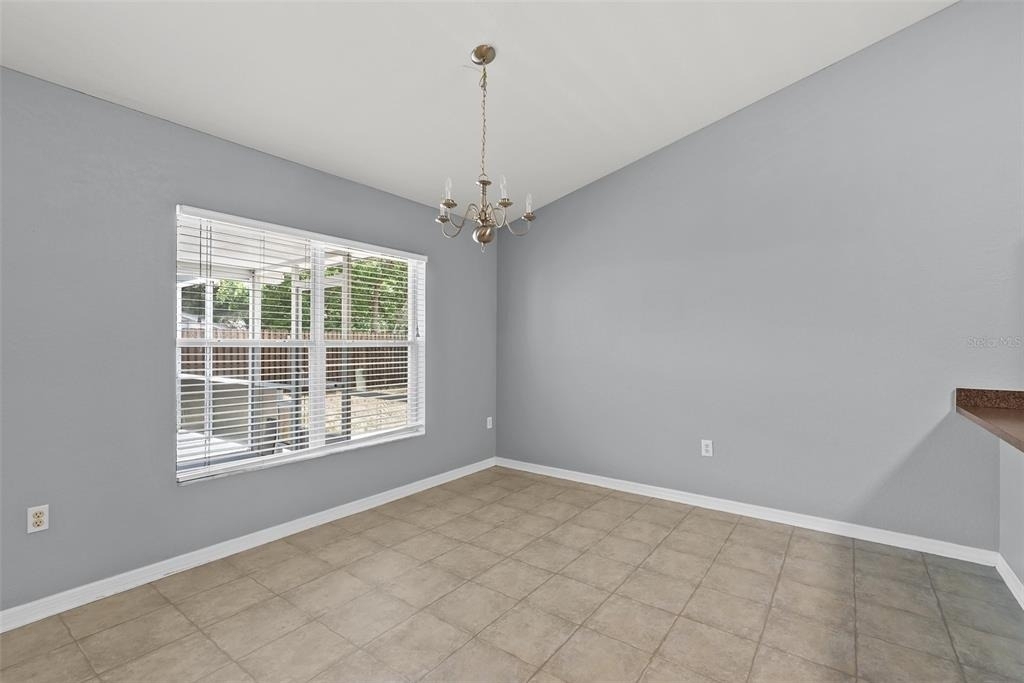 11366 Riddle Drive - Photo 12
