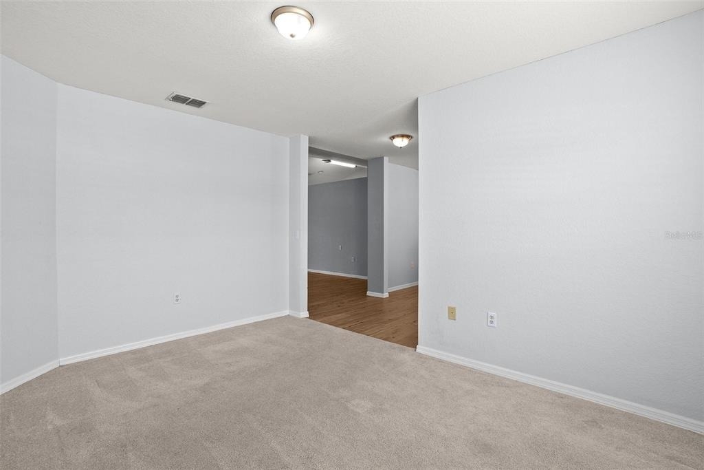 11366 Riddle Drive - Photo 4