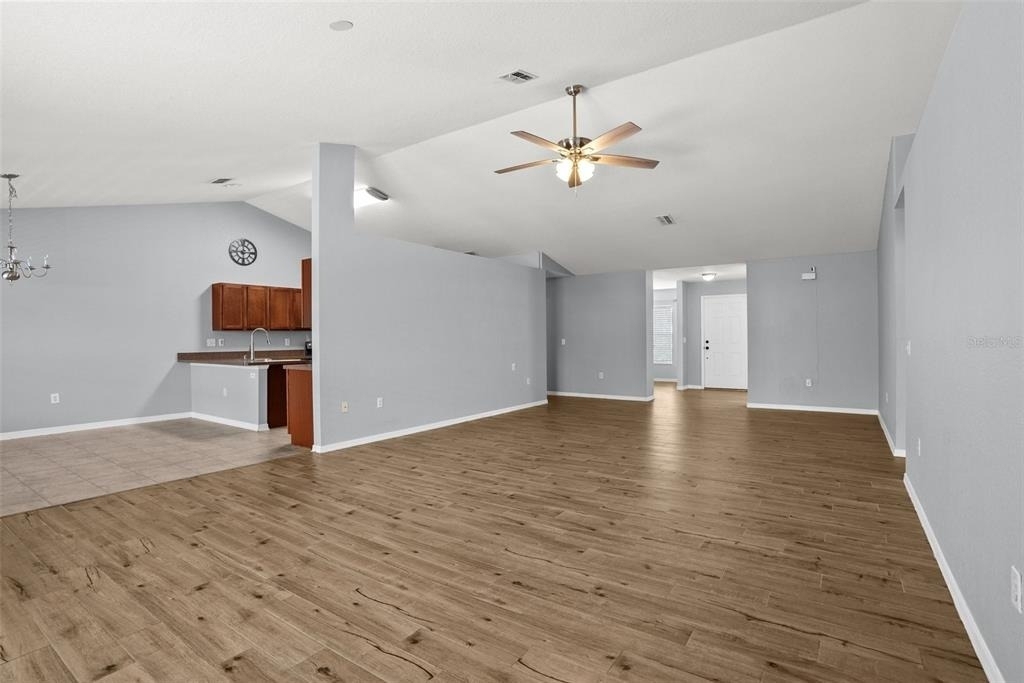 11366 Riddle Drive - Photo 9