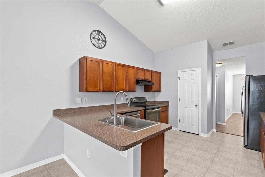 11366 Riddle Drive - Photo 14