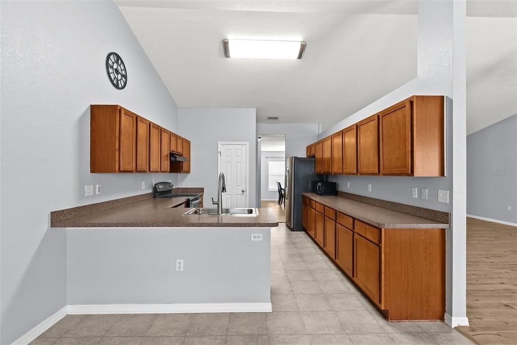 11366 Riddle Drive - Photo 13